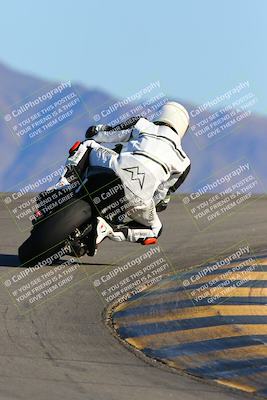 media/Jan-09-2022-SoCal Trackdays (Sun) [[2b1fec8404]]/Turn 12 Backside (130pm)/